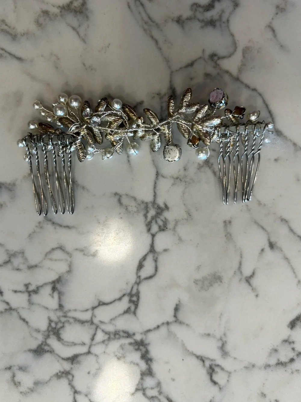 Silver Toned w/ Faux Pearls & Rhinestones Bridal Hair‎ Comb